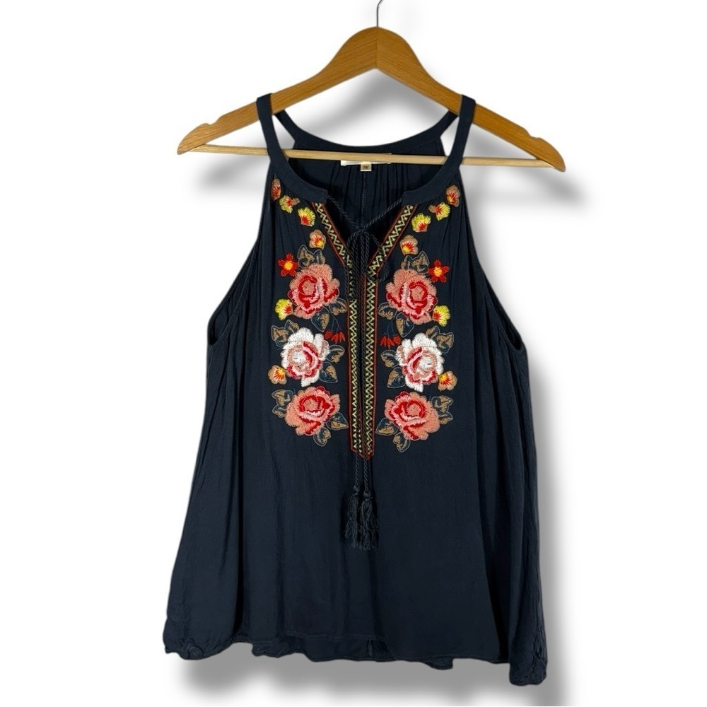 Andree By Unit High Neck Embroidered Tie Neck Tank, Midnight Blue, Size Medium - Picture 1 of 11